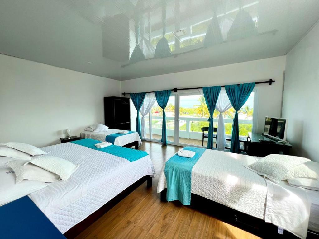 Hotel Cally Пуэрто-Вильямиль Экстерьер фото